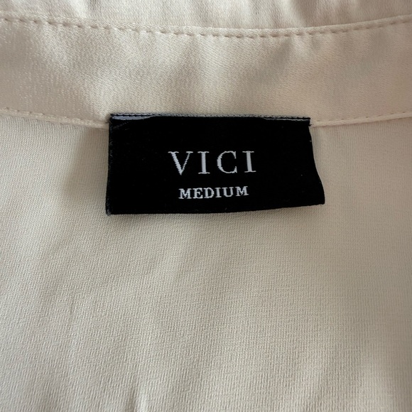 VICI Kayla Satin Button Down in Champagne - Picture 4 of 6